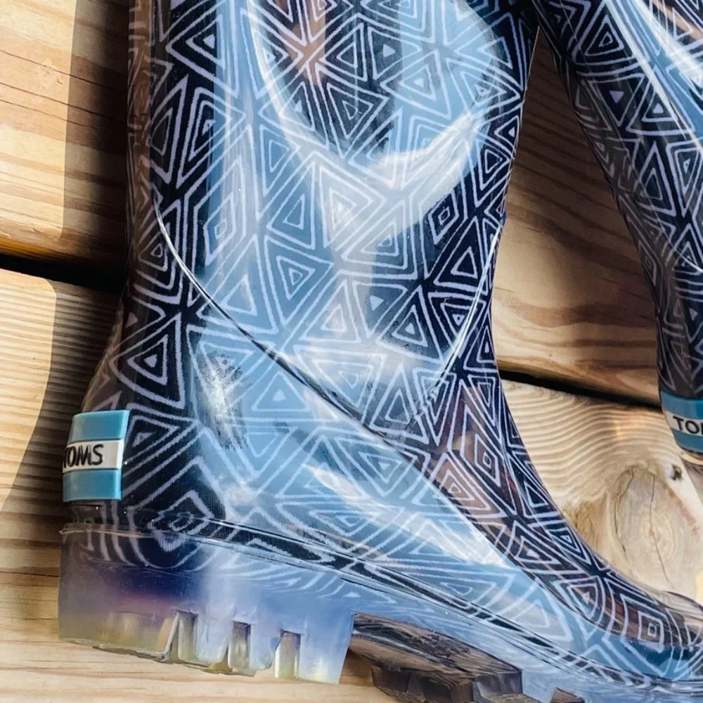 Toms waterproof rain